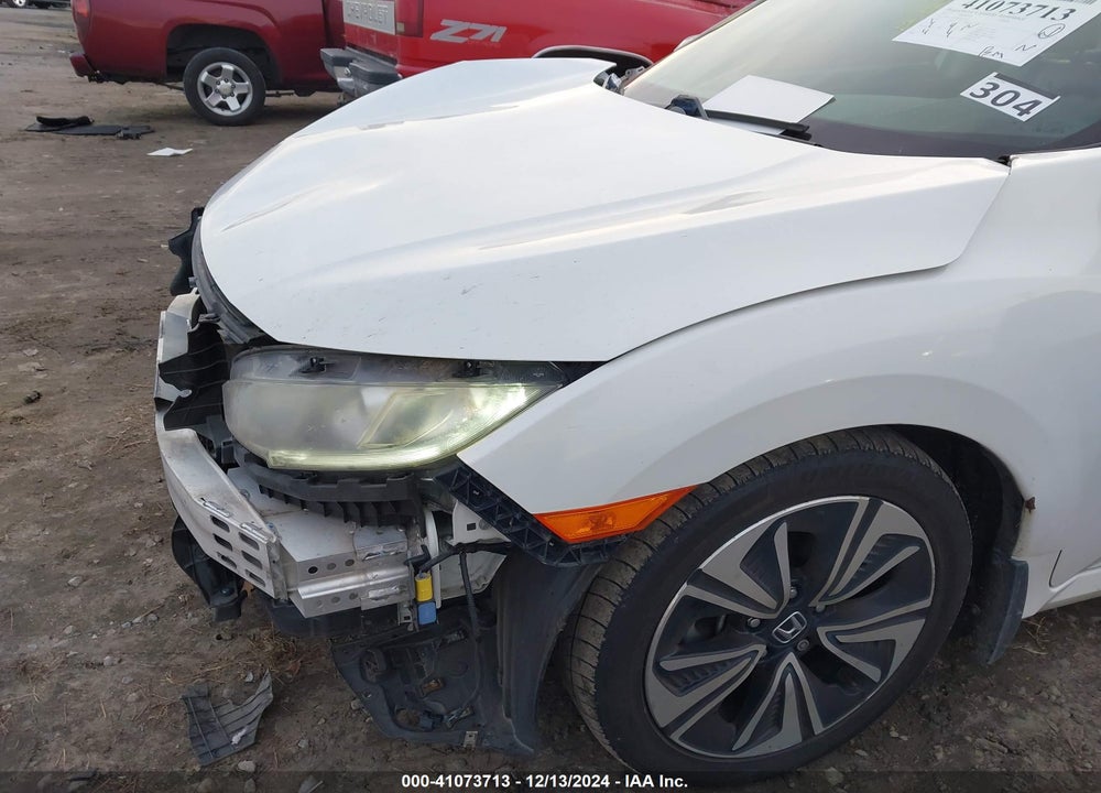 2017 HONDA CIVIC VIN: 2HGFC1F76HH633445