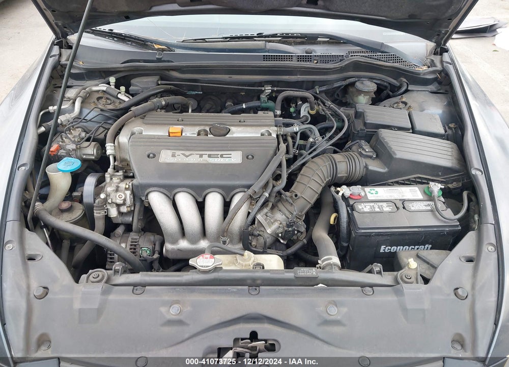 2005 HONDA ACCORD 2.4 LX VIN: JHMCM564X5C002027