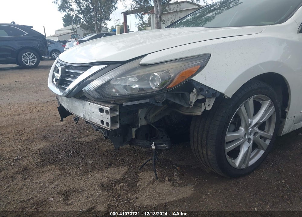 2016 NISSAN ALTIMA VIN: 1N4BL3AP0GC278635