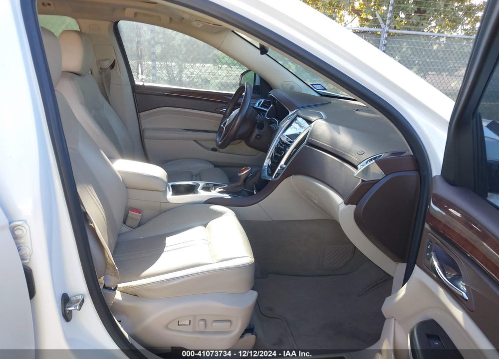 2013 CADILLAC SRX LUXURY COLLECTION VIN: 3GYFNCE36DS597941
