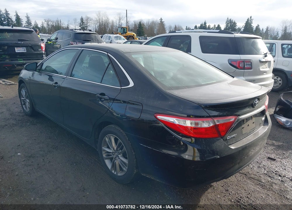 2017 TOYOTA CAMRY SE VIN: 4T1BF1FKXHU733419