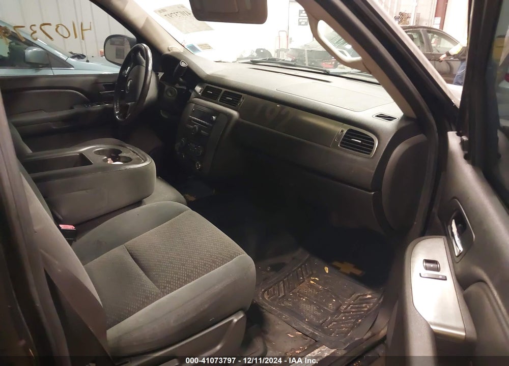 2007 CHEVROLET SUBURBAN 1500 COMMERCIAL FLEET VIN: 3GNFC16J27G249436