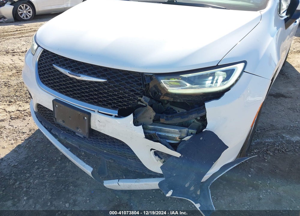 2023 CHRYSLER PACIFICA TOURING L VIN: 2C4RC1BG3PR578396