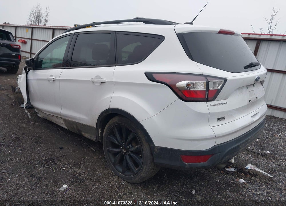 2017 FORD ESCAPE SE VIN: 1FMCU9GD9HUC50349