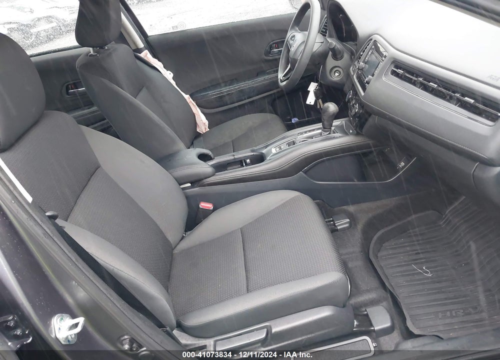 2022 HONDA HR-V AWD LX VIN: 3CZRU6H31NM714019