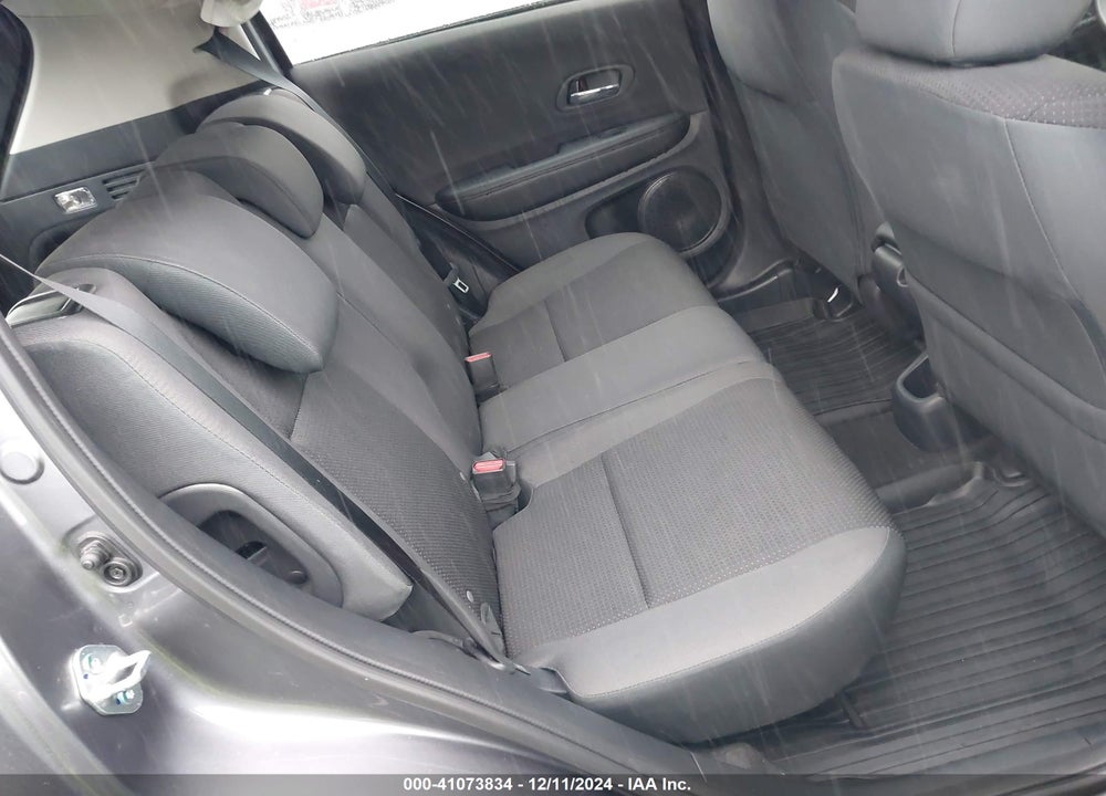 2022 HONDA HR-V AWD LX VIN: 3CZRU6H31NM714019