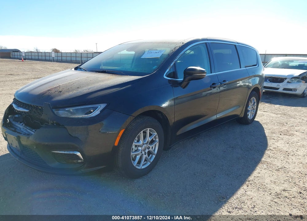2024 CHRYSLER PACIFICA TOURING L VIN: 2C4RC1BG8RR155011