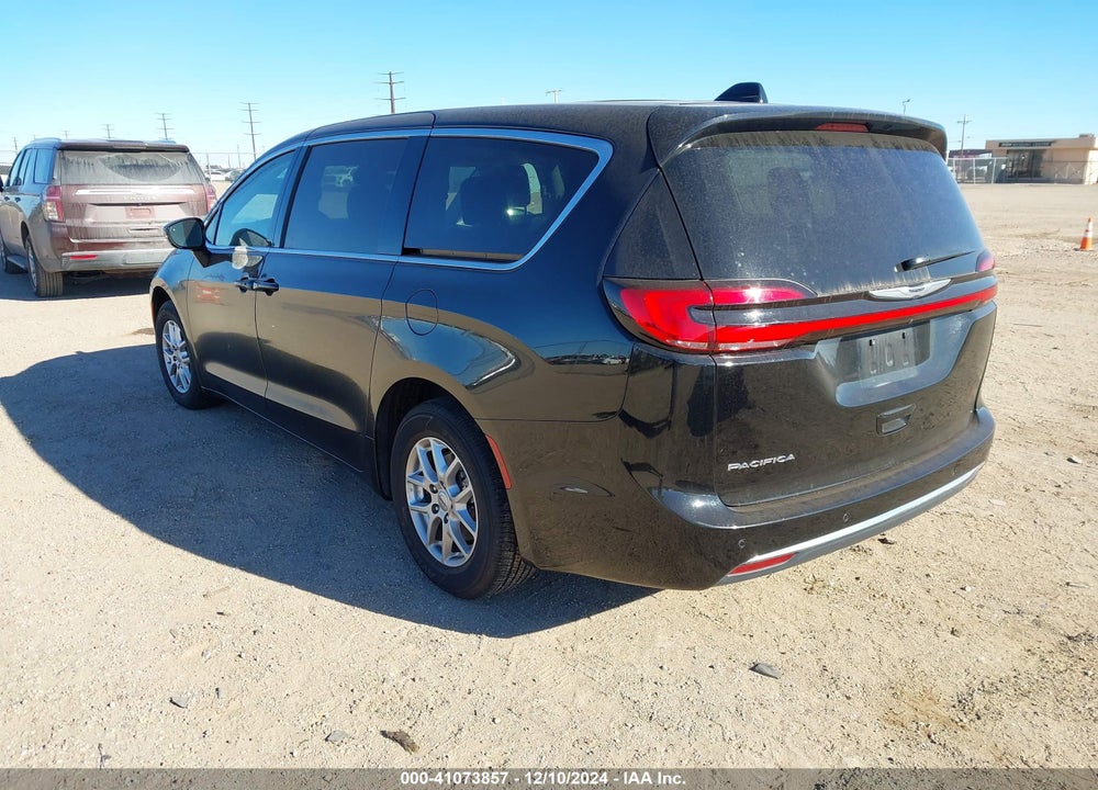 2024 CHRYSLER PACIFICA TOURING L VIN: 2C4RC1BG8RR155011