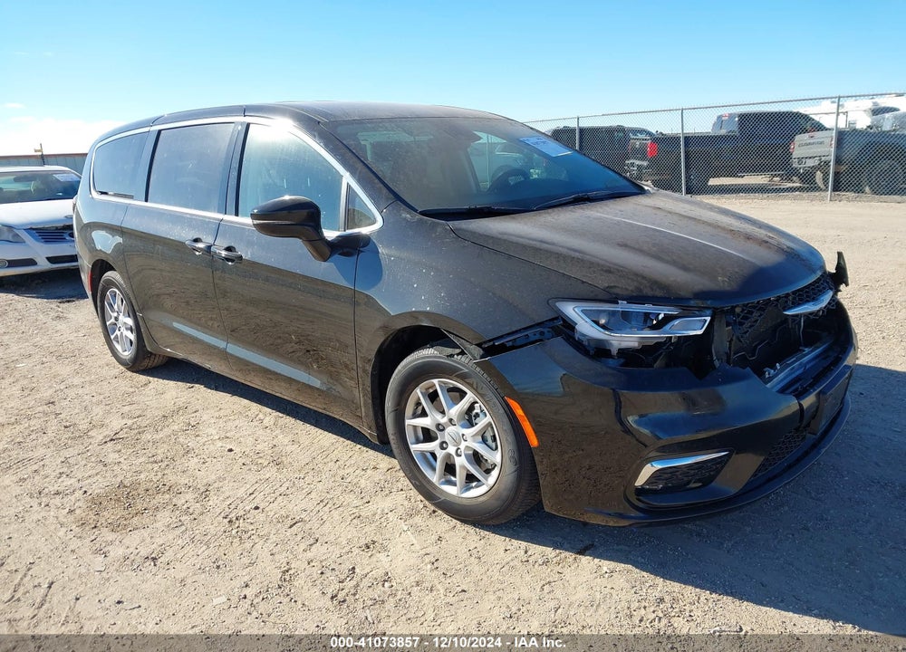 2024 CHRYSLER PACIFICA TOURING L VIN: 2C4RC1BG8RR155011
