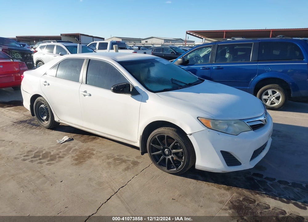 2014 TOYOTA CAMRY LE VIN: 4T1BF1FK3EU347131
