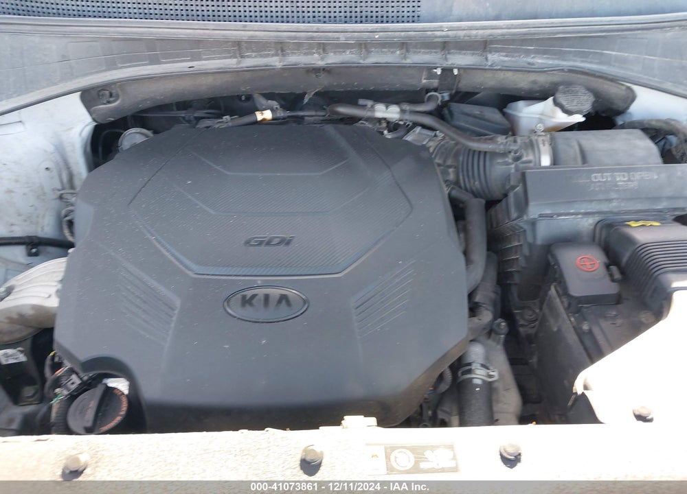 2019 KIA SORENTO 3.3L LX VIN: 5XYPGDA56KG483406