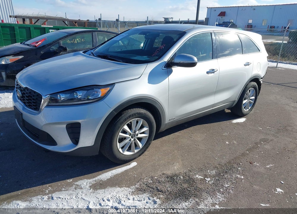 2019 KIA SORENTO 3.3L LX VIN: 5XYPGDA56KG483406