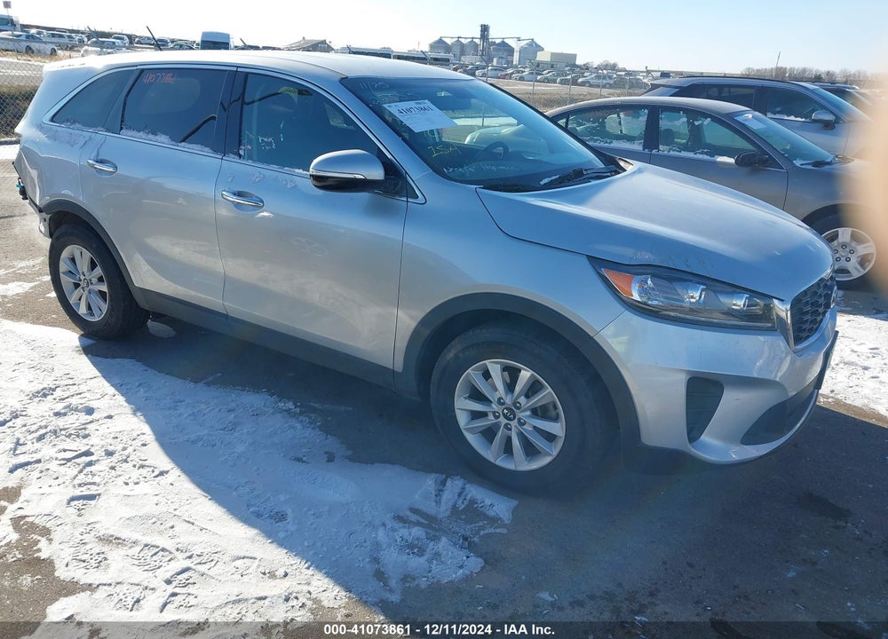 2019 KIA SORENTO 3.3L LX VIN: 5XYPGDA56KG483406
