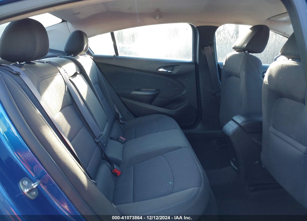 2017 CHEVROLET CRUZE LT AUTO VIN: 1G1BE5SM8H7220134