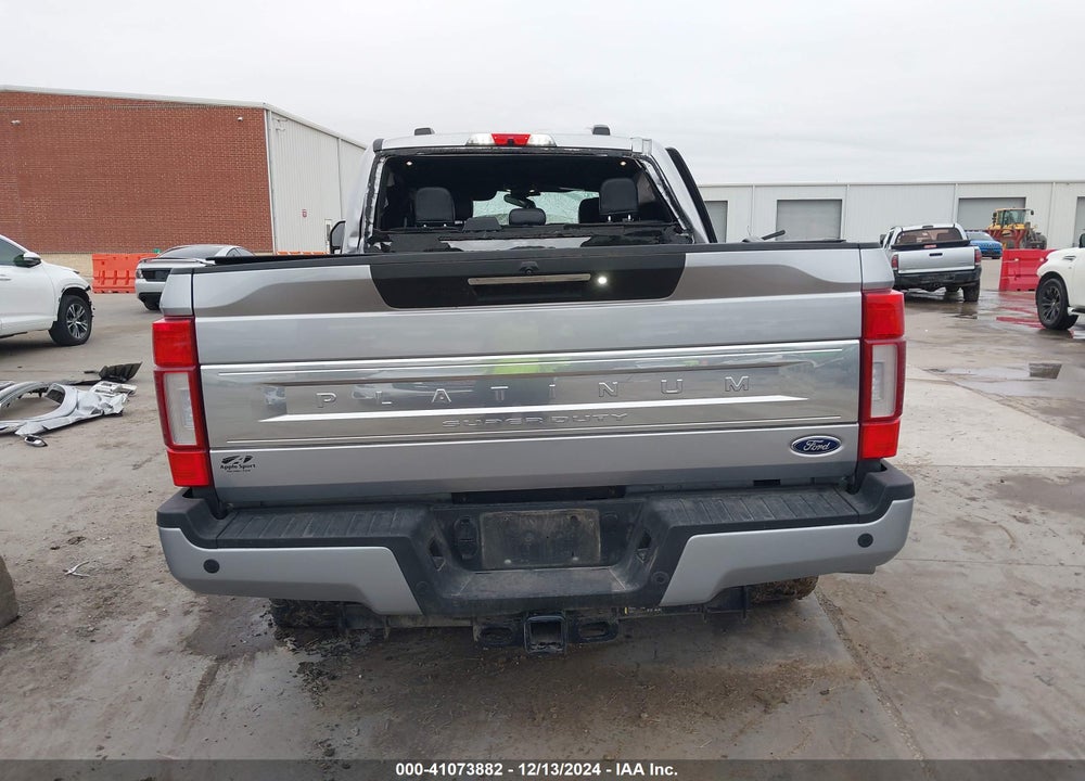 2022 FORD F-250 PLATINUM VIN: 1FT8W2BT1NED21561