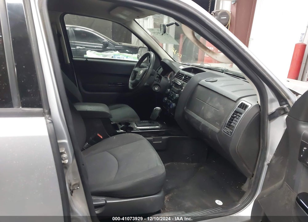 2010 MAZDA TRIBUTE I SPORT VIN: 4F2CY0C78AKM07620