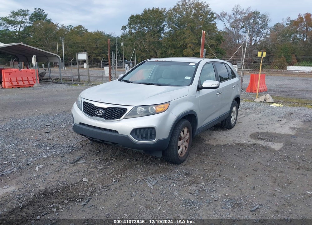 2013 KIA SORENTO LX VIN: 5XYKT3A17DG316262