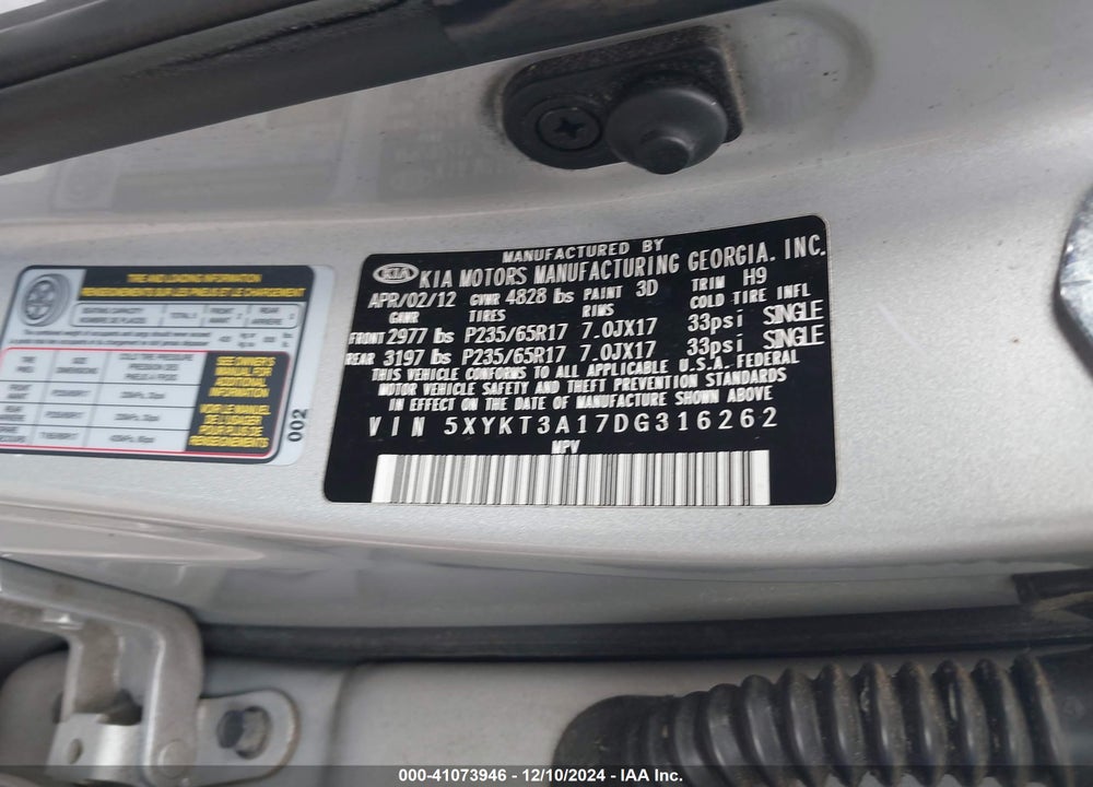 2013 KIA SORENTO LX VIN: 5XYKT3A17DG316262