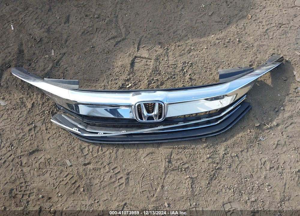 2016 HONDA ACCORD VIN: 1HGCR2F58GA220848
