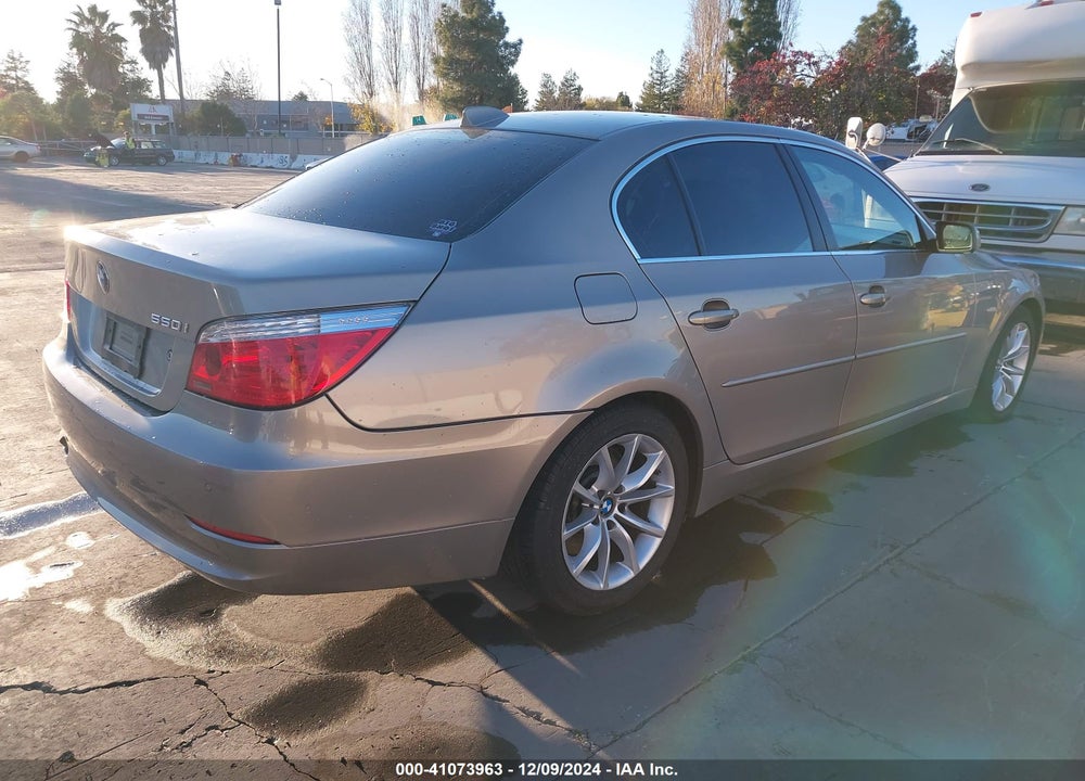 2008 BMW 550I VIN: WBANW535X8CT51286