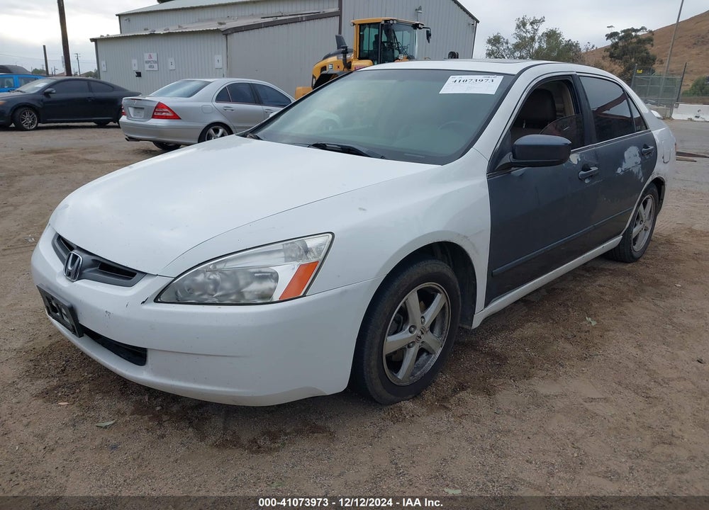 2004 HONDA ACCORD 2.4 EX VIN: JHMCM56854C003281