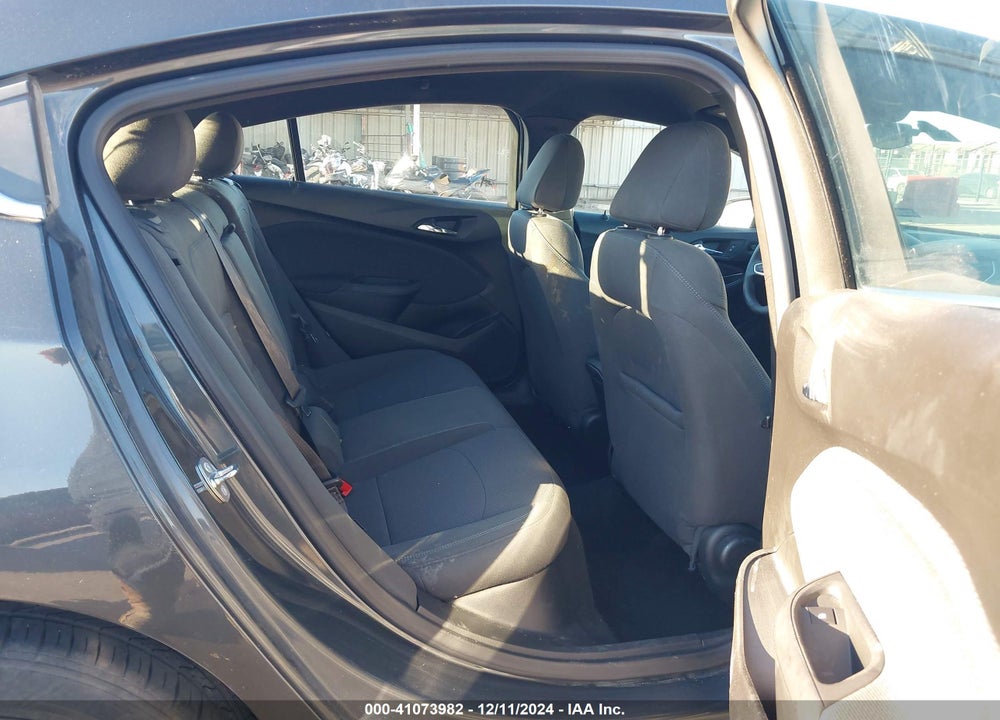 2018 CHEVROLET CRUZE VIN: 3G1BD6SM3JS595736