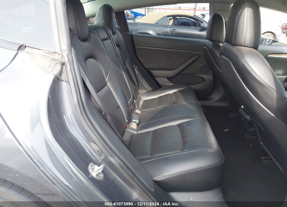 2022 TESLA MODEL 3 REAR-WHEEL DRIVE VIN: 5YJ3E1EAXNF109452