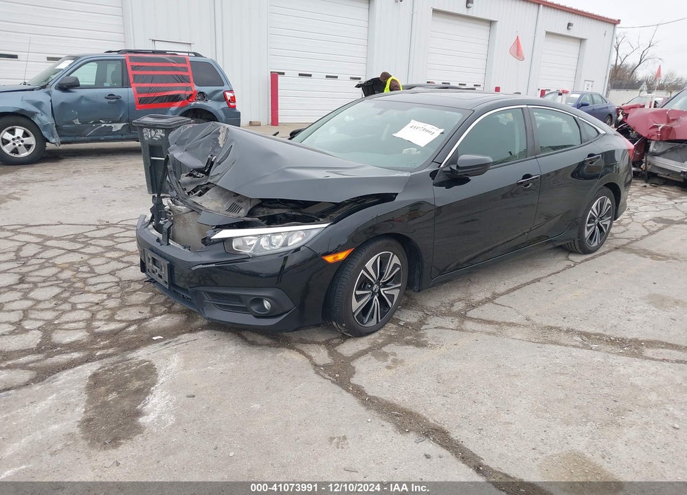 2017 HONDA CIVIC VIN: 19XFC1F35HE027335