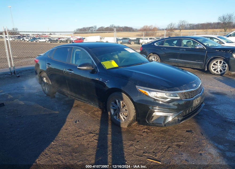 2020 KIA OPTIMA LX VIN: 5XXGT4L35LG396528