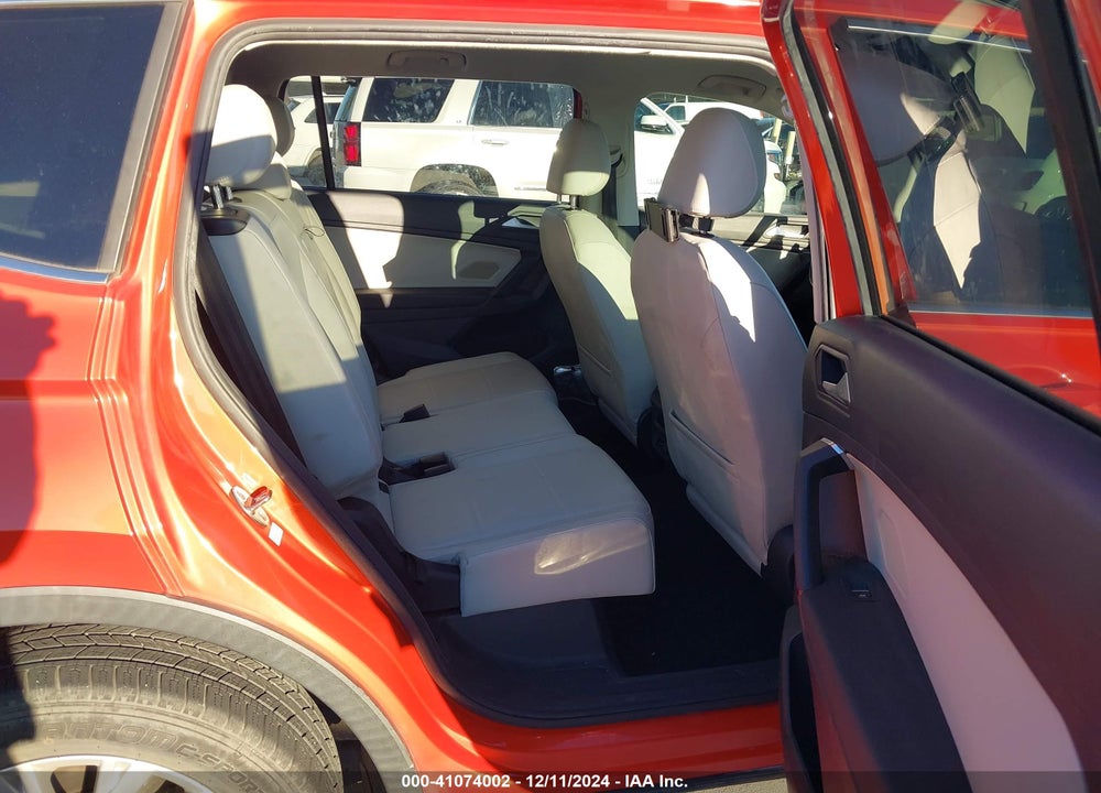 2019 VOLKSWAGEN TIGUAN 2.0T SE/2.0T SEL/2.0T SEL R-LINE/2.0T SEL R-LINE BLACK VIN: 3VV3B7AX6KM006463