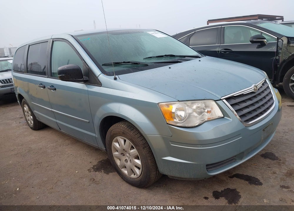 2008 CHRYSLER TOWN & COUNTRY LX VIN: 2A8HR44H08R150247