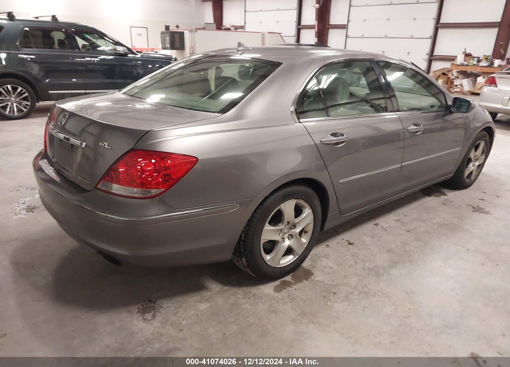 2007 ACURA RL 3.5 VIN: JH4KB165X7C000073