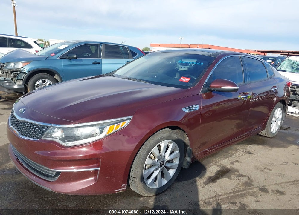 2018 KIA OPTIMA VIN: 5XXGU4L33JG218322