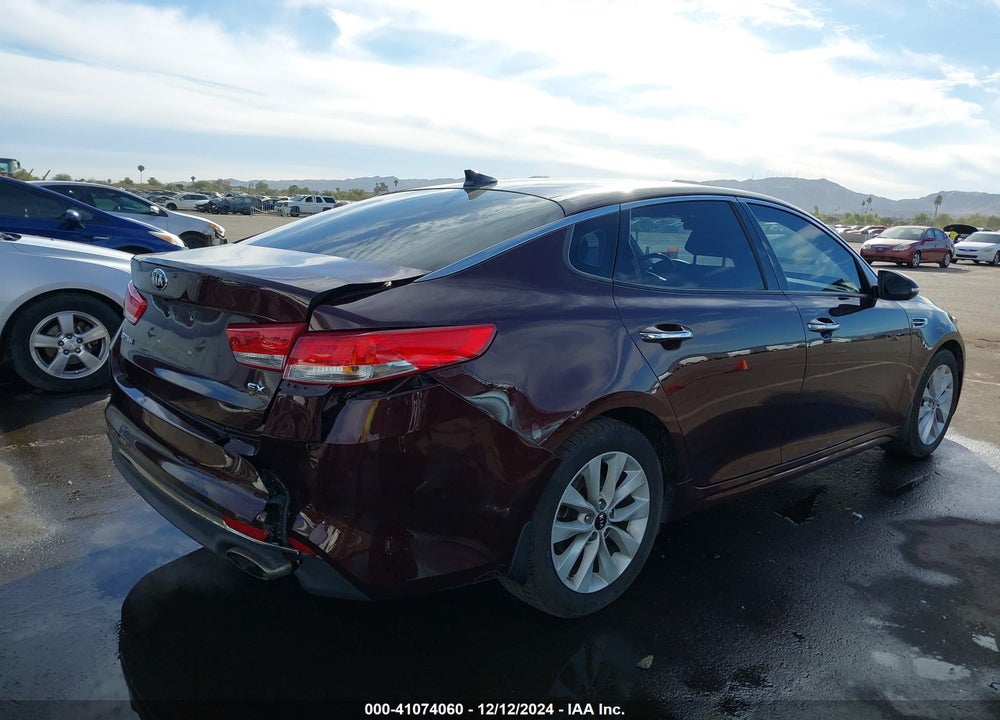 2018 KIA OPTIMA VIN: 5XXGU4L33JG218322