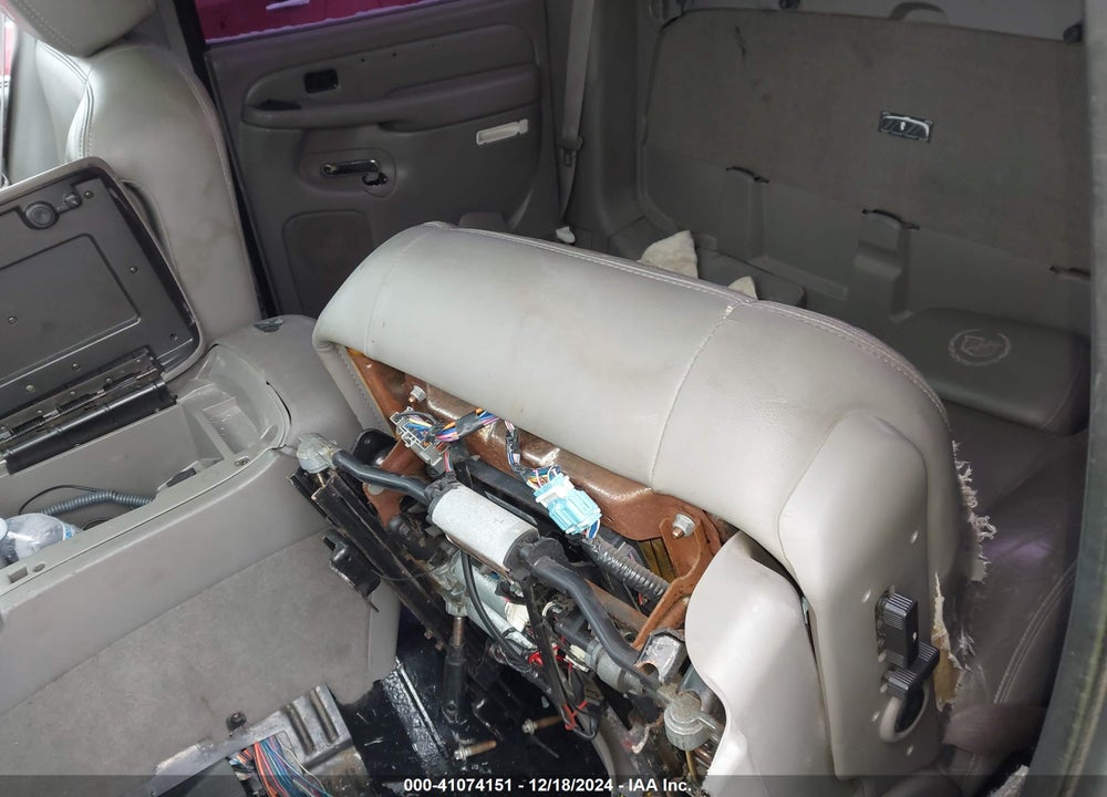 2005 CADILLAC ESCALADE EXT STANDARD VIN: 3GYEK62N75G159073