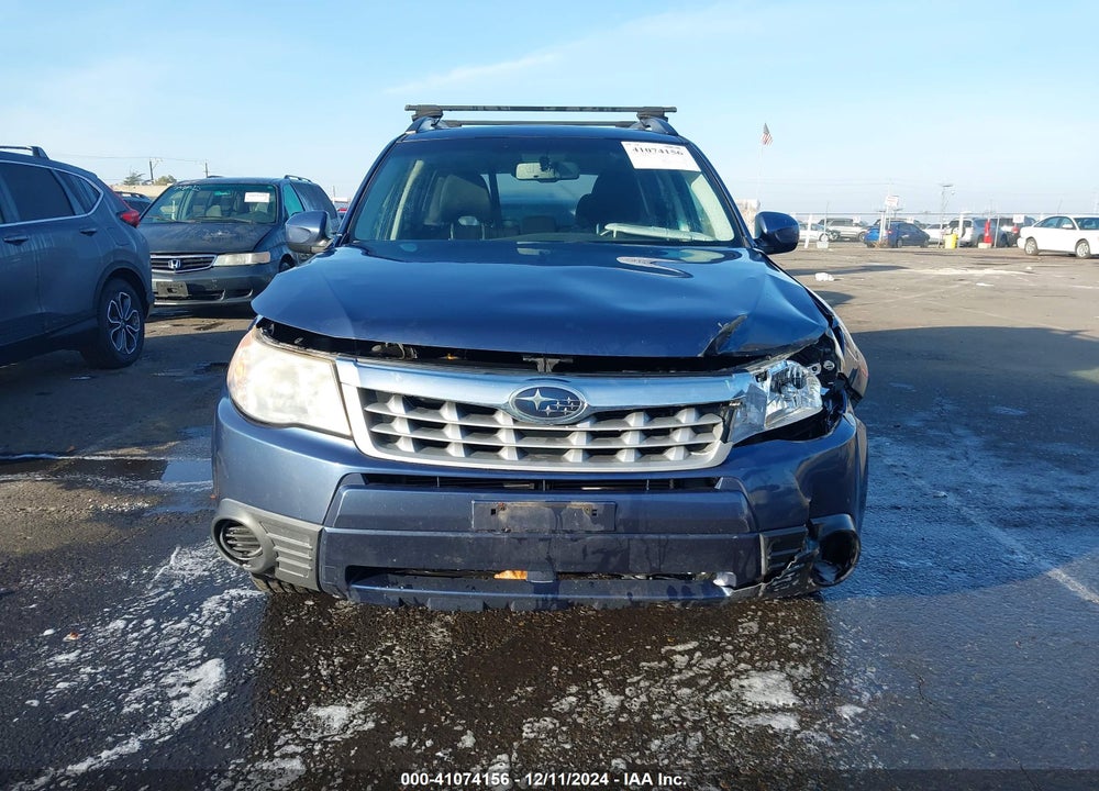 2011 SUBARU FORESTER 2.5X PREMIUM VIN: JF2SHADC7BG757162
