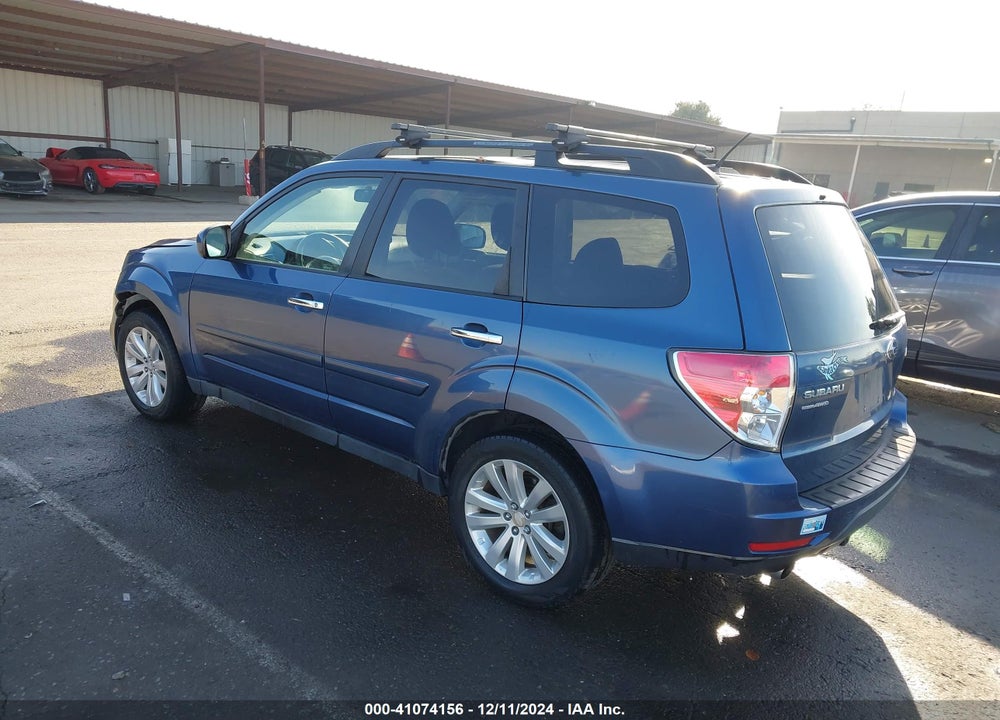 2011 SUBARU FORESTER 2.5X PREMIUM VIN: JF2SHADC7BG757162
