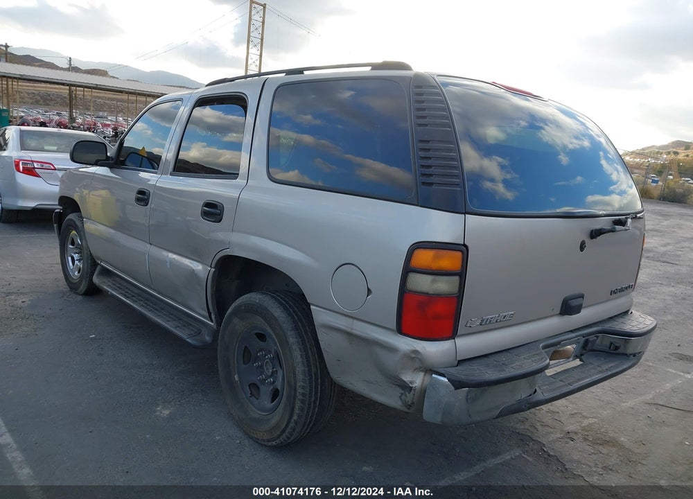 2004 CHEVROLET TAHOE LS VIN: 1GNEC13V44R251882