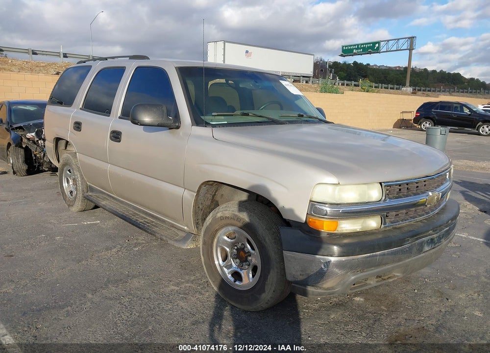 2004 CHEVROLET TAHOE LS VIN: 1GNEC13V44R251882