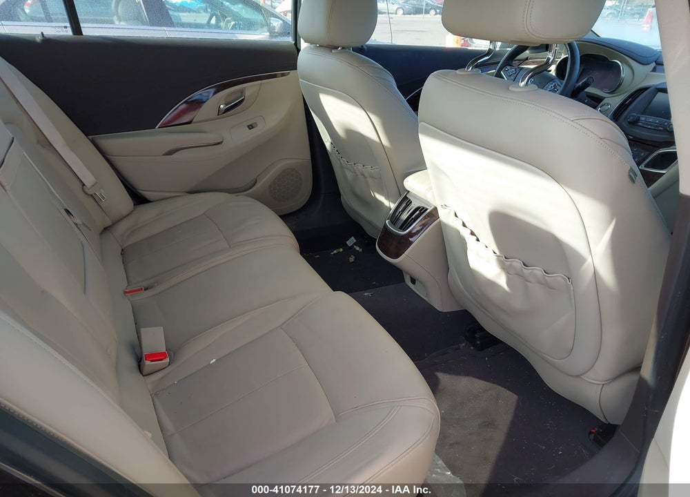 2015 BUICK LACROSSE VIN: 1G4GB5G30FF216356