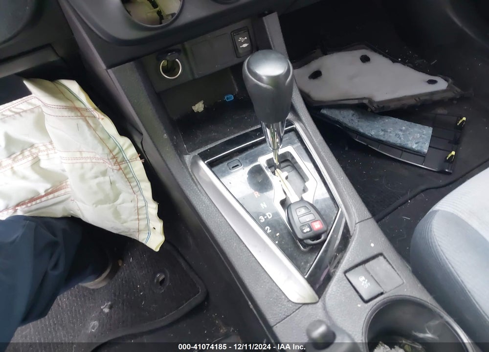 2015 TOYOTA COROLLA L VIN: 5YFBURHE5FP317627