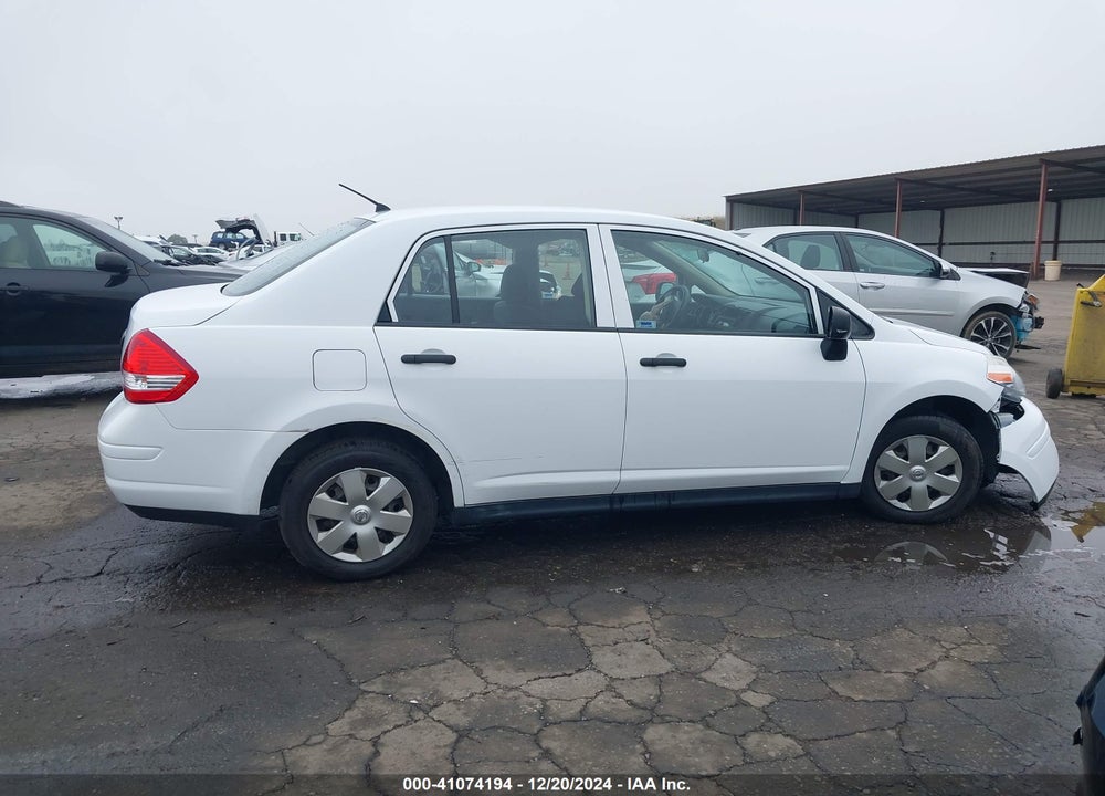 2009 NISSAN VERSA 1.6 VIN: 3N1CC11E69L464921