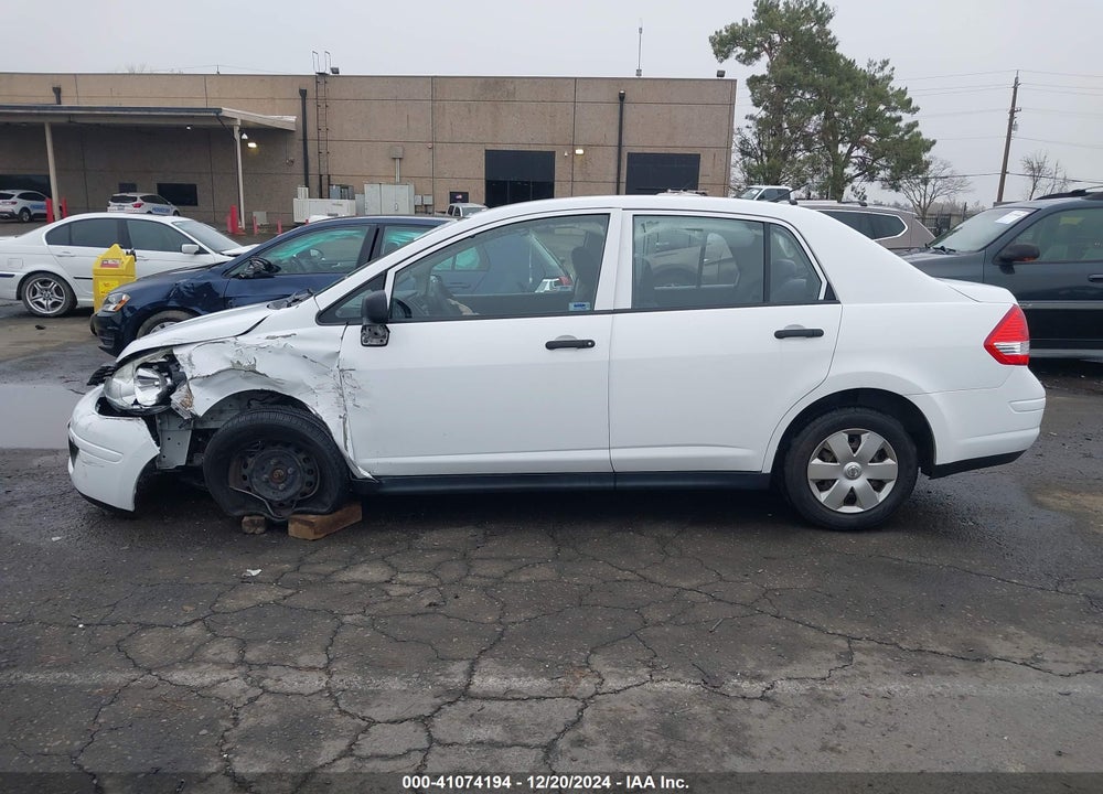 2009 NISSAN VERSA 1.6 VIN: 3N1CC11E69L464921