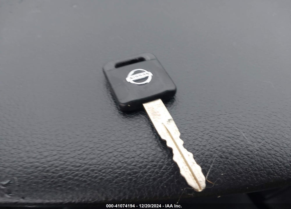 2009 NISSAN VERSA 1.6 VIN: 3N1CC11E69L464921