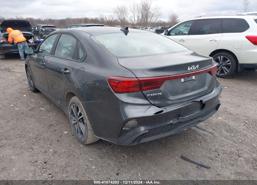 2024 KIA FORTE VIN: 3KPF24AD6RE819564