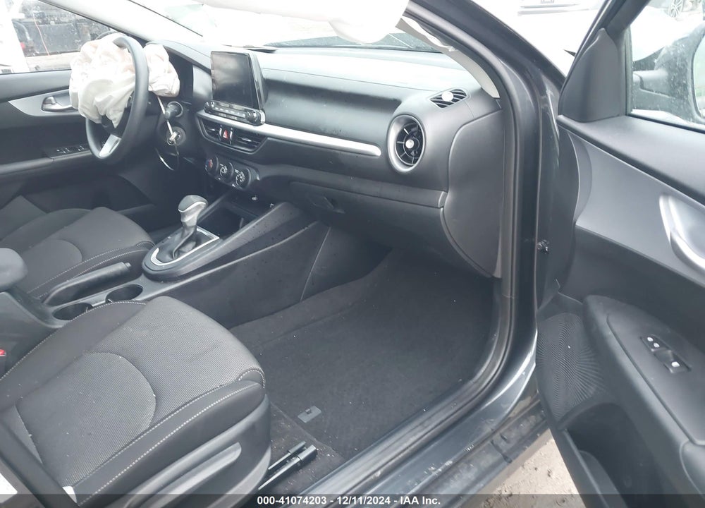 2024 KIA FORTE VIN: 3KPF24AD6RE819564