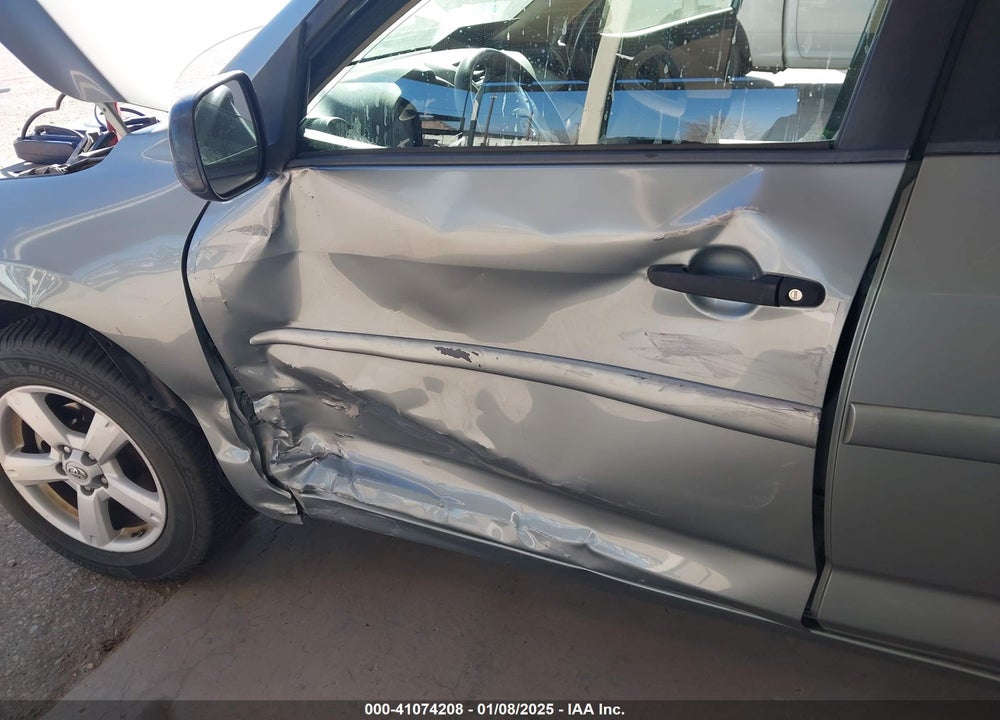 2007 TOYOTA RAV4 BASE V6 VIN: JTMBK33VX76026138