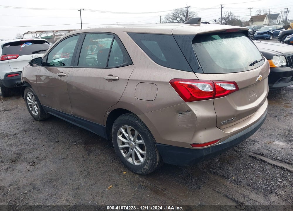 2018 CHEVROLET EQUINOX LS VIN: 2GNAXREV5J6309729