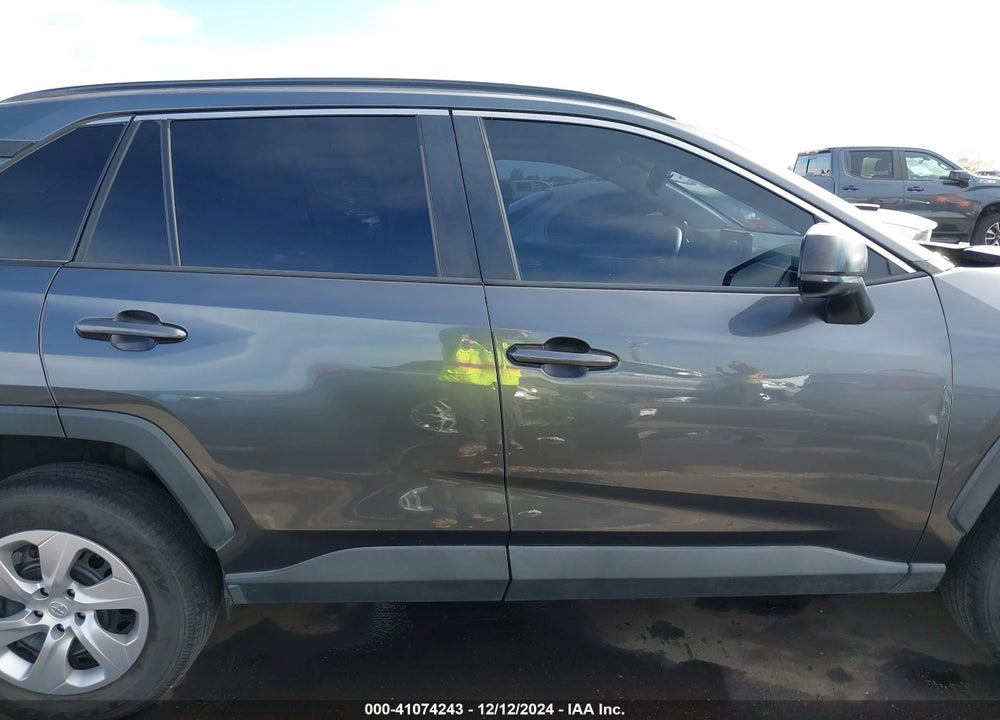 2020 TOYOTA RAV4 LE VIN: 2T3F1RFV9LC113817