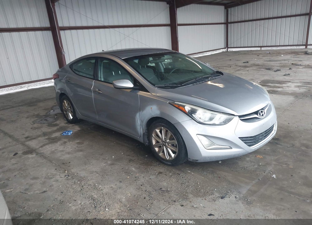 2015 HYUNDAI ELANTRA SE VIN: 5NPDH4AE7FH575588